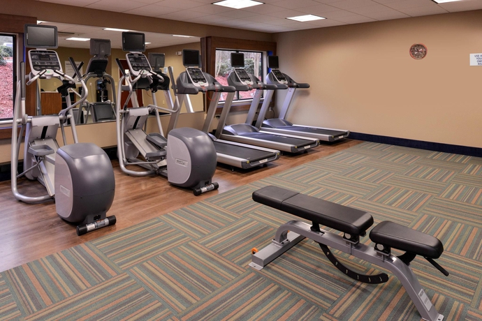 Imagen general del Hotel Holiday Inn Express and Suites Raleigh Ne - Medical Ctr Area, An Ihg. Foto 11