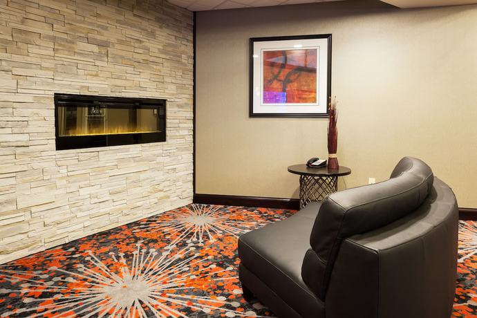 Imagen de los interiores del Hotel Holiday Inn Express and Suites Rapid City, An Ihg. Foto 14