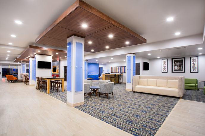 Imagen de los interiores del Hotel Holiday Inn Express and Suites Rapid City - Rushmore South, An Ihg. Foto 17
