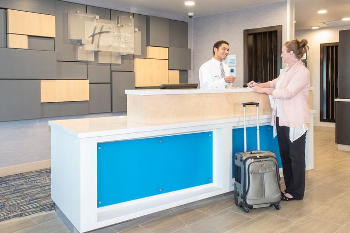 Imagen de los interiores del Hotel Holiday Inn Express and Suites Rapid City - Rushmore South, An Ihg. Foto 18