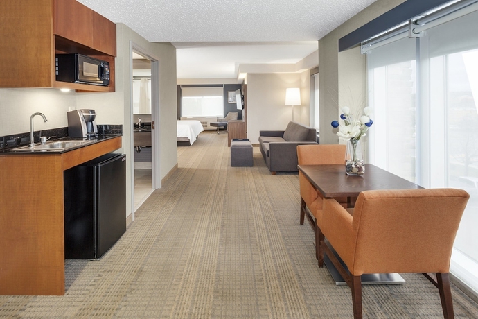 Imagen de la habitación del Hotel Holiday Inn Express and Suites Riverhead - Long Island by IHG. Foto 13