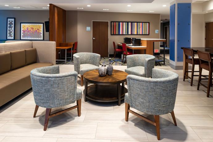 Imagen de los interiores del Hotel Holiday Inn Express and Suites Romeoville - Joliet North, an IHG. Foto 14