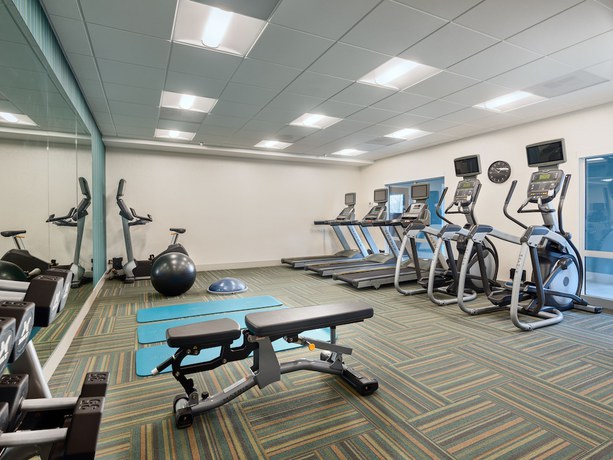 Imagen de los interiores del Hotel Holiday Inn Express and Suites Salem North - Keizer, an IHG. Foto 15