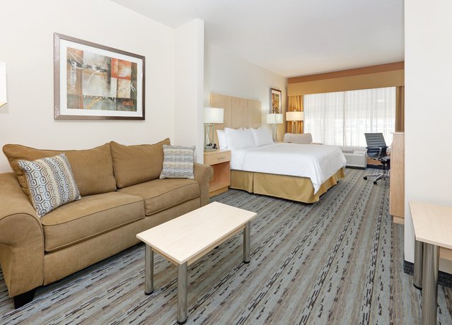 Imagen de la habitación del Hotel Holiday Inn Express and Suites San Antonio - Brooks City Base, An Ihg. Foto 6