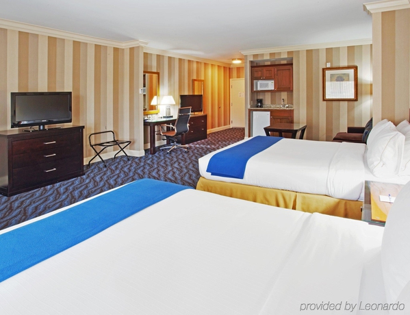 Imagen general del Hotel Holiday Inn Express and Suites Santa Cruz, An Ihg. Foto 10