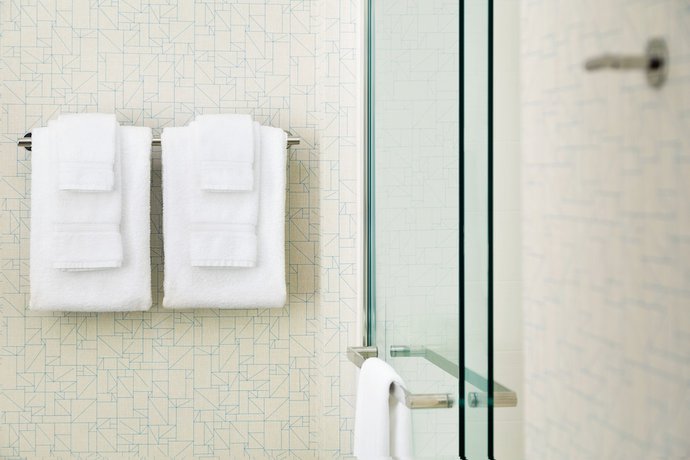 Imagen de la habitación del Hotel Holiday Inn Express and Suites Savannah N - Port Wentworth, an IHG. Foto 11