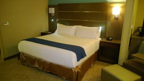Imagen de la habitación del Hotel Holiday Inn Express and Suites Schulenburg, An Ihg. Foto 15