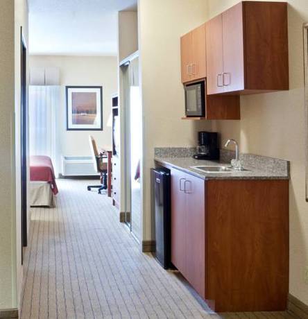Imagen de la habitación del Hotel Holiday Inn Express and Suites Seaside-convention Center, An Ihg. Foto 8