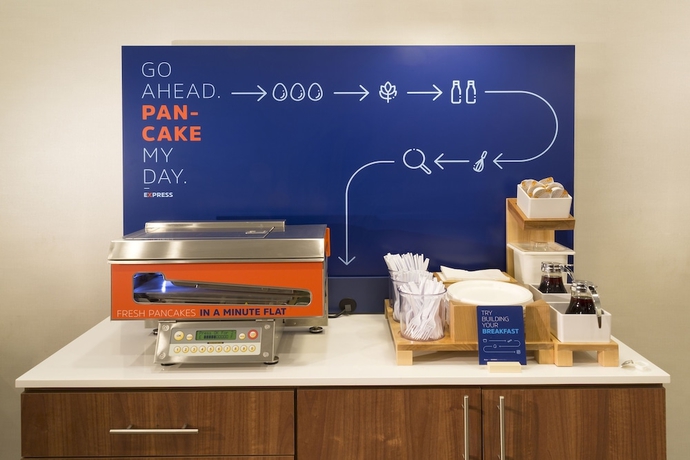 Imagen del bar/restaurante del Hotel Holiday Inn Express and Suites Seattle South - Tukwila, An Ihg. Foto 5