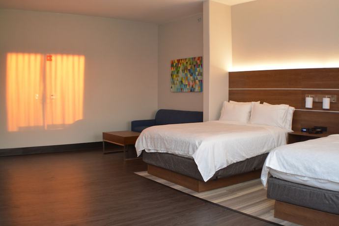 Imagen de la habitación del Hotel Holiday Inn Express and Suites Seguin, An Ihg. Foto 13