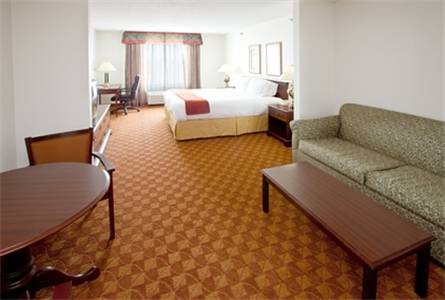 Imagen de la habitación del Hotel Holiday Inn Express and Suites Shelbyville, An Ihg. Foto 8