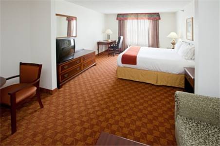 Imagen de la habitación del Hotel Holiday Inn Express and Suites Shelbyville, An Ihg. Foto 11