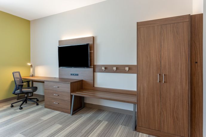 Imagen de la habitación del Hotel Holiday Inn Express and Suites Springfield North, an IHG. Foto 12