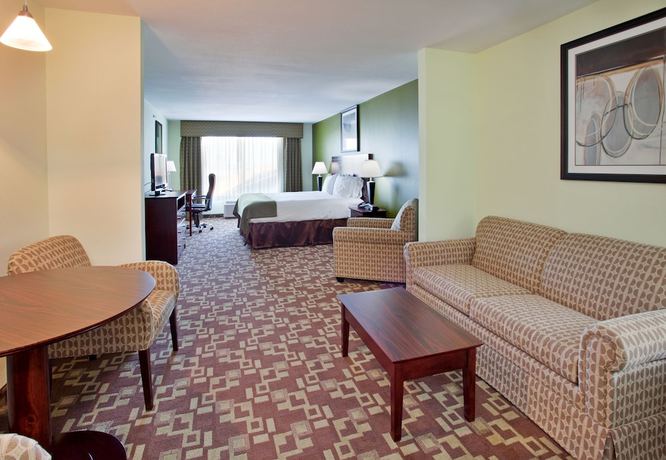 Imagen de la habitación del Hotel Holiday Inn Express and Suites St. Charles, An Ihg. Foto 8