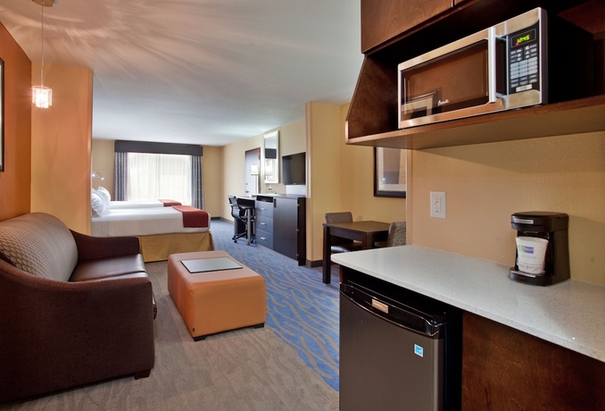 Imagen de la habitación del Hotel Holiday Inn Express and Suites St Louis Airport, An Ihg. Foto 9