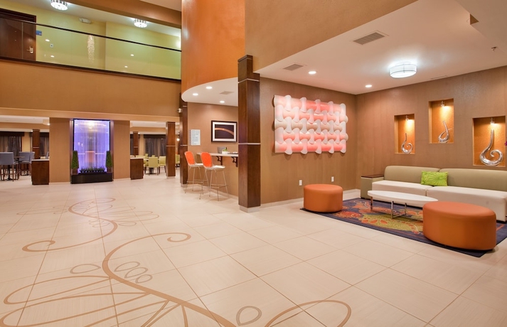 Imagen de los interiores del Hotel Holiday Inn Express and Suites St Louis Airport, An Ihg. Foto 15