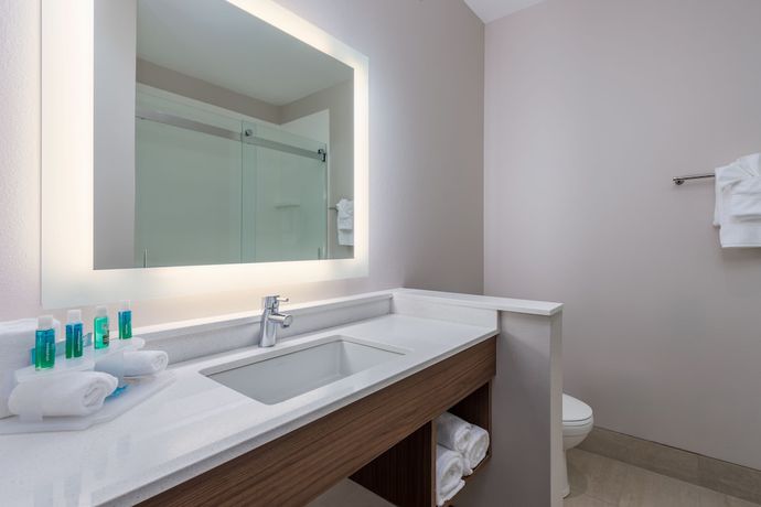 Imagen de la habitación del Hotel Holiday Inn Express and Suites St. Louis - Chesterfield, An Ihg. Foto 16