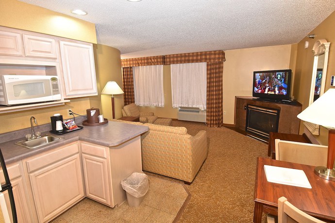 Imagen de la habitación del Hotel Holiday Inn Express and Suites St. Louis West - Fenton, an IHG. Foto 9