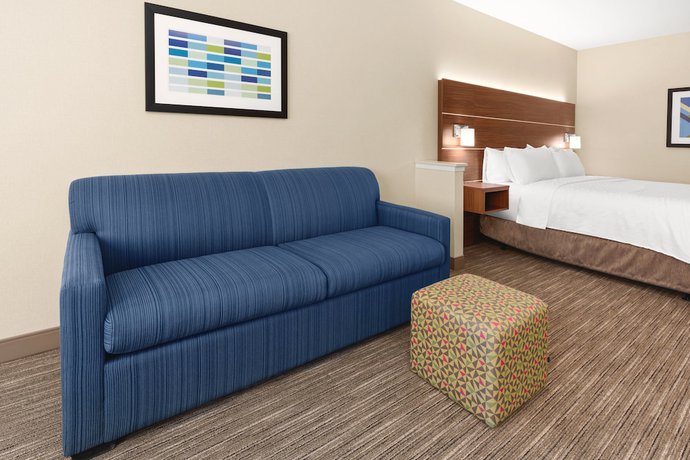 Imagen de la habitación del Hotel Holiday Inn Express and Suites Suisun City, an IHG. Foto 2