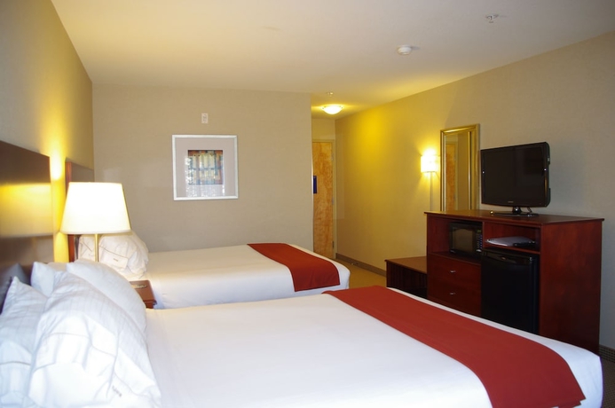 Imagen de la habitación del Hotel Holiday Inn Express and Suites Surrey, An Ihg. Foto 9