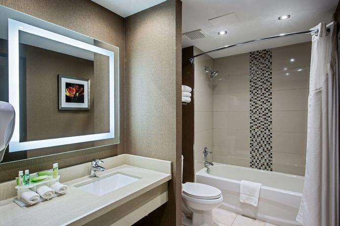 Imagen de la habitación del Hotel Holiday Inn Express and Suites Swift Current, An Ihg. Foto 13