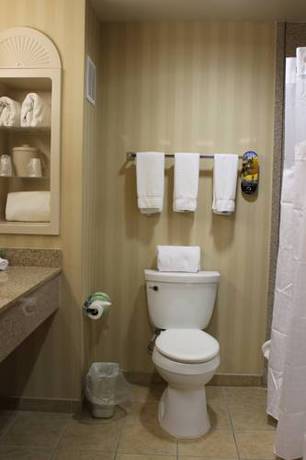 Imagen de la habitación del Hotel Holiday Inn Express and Suites Tehachapi, An Ihg. Foto 6