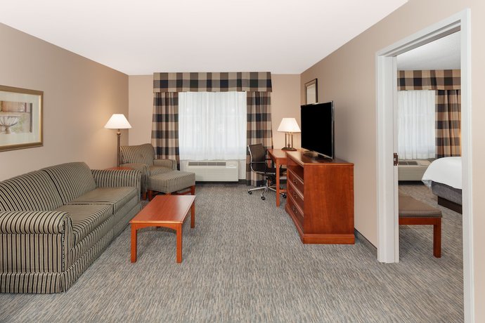 Imagen de la habitación del Hotel Holiday Inn Express and Suites Tilton - Lakes Region, An Ihg. Foto 14
