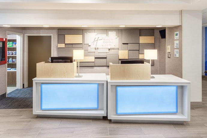 Imagen de los interiores del Hotel Holiday Inn Express and Suites Tilton - Lakes Region, An Ihg. Foto 17