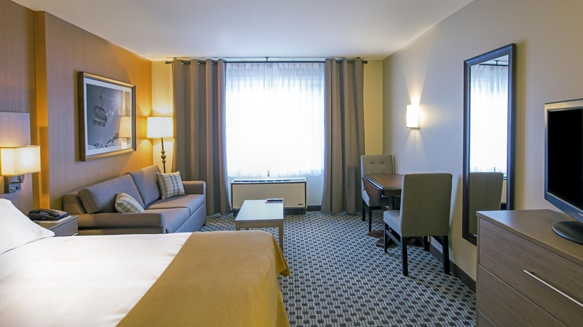 Imagen de la habitación del Hotel Holiday Inn Express and Suites Tremblant. Foto 11