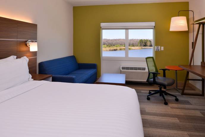 Imagen de la habitación del Hotel Holiday Inn Express and Suites Trinity, an IHG. Foto 6