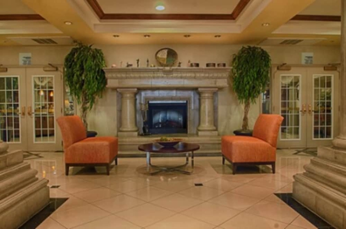 Imagen de los interiores del Hotel Holiday Inn Express and Suites Tucson Mall, An Ihg. Foto 17