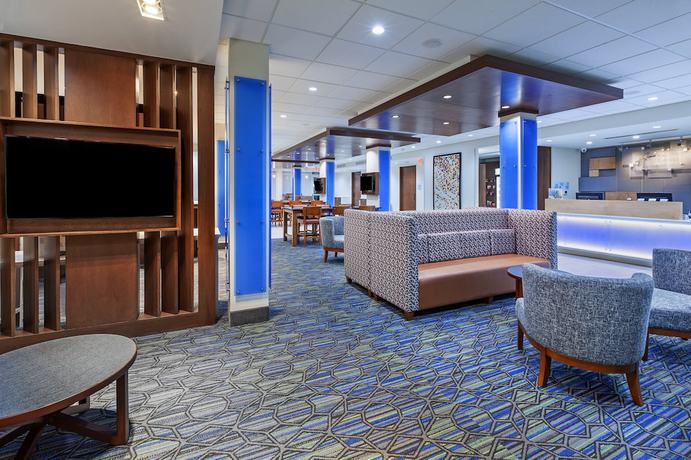 Imagen de los interiores del Hotel Holiday Inn Express and Suites Tulsa Northeast - Owasso, an IHG. Foto 19