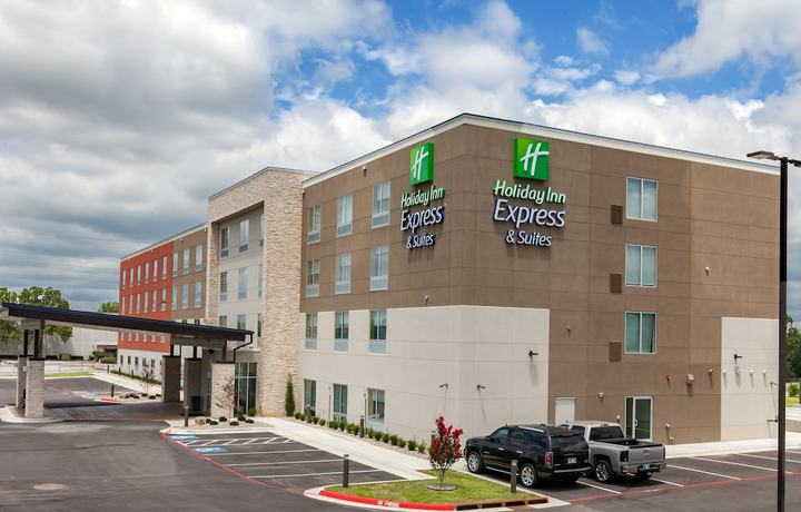 Imagen general del Hotel Holiday Inn Express and Suites Tulsa South - Woodland Hills, an IHG. Foto 2