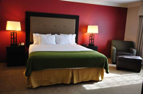 Imagen de la habitación del Hotel Holiday Inn Express and Suites Twentynine Palms, An Ihg. Foto 12