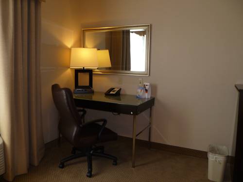 Imagen de la habitación del Hotel Holiday Inn Express and Suites Twentynine Palms, An Ihg. Foto 13