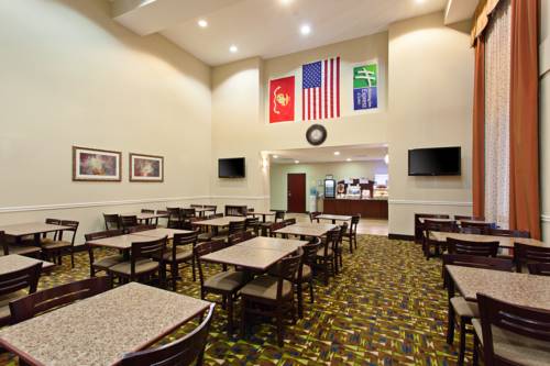 Imagen de la habitación del Hotel Holiday Inn Express and Suites Twentynine Palms, An Ihg. Foto 14