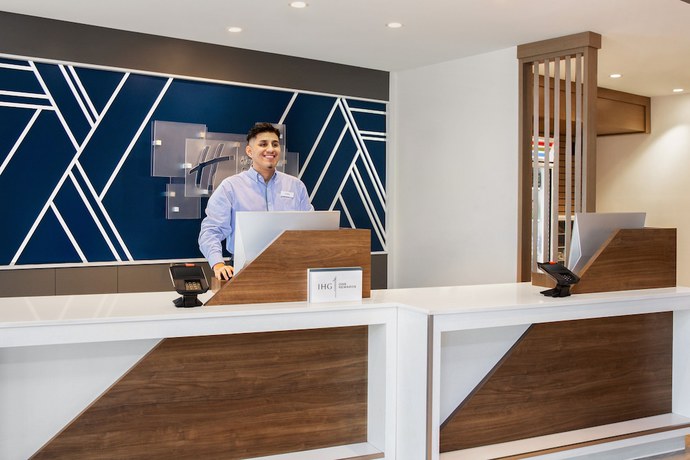 Imagen de los interiores del Hotel Holiday Inn Express and Suites Ukiah, an IHG. Foto 20