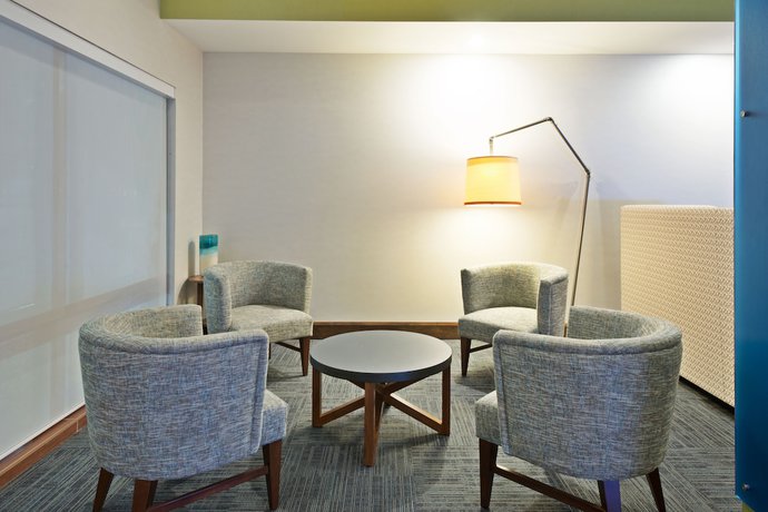 Imagen de los interiores del Hotel Holiday Inn Express and Suites Uniontown, An Ihg. Foto 15
