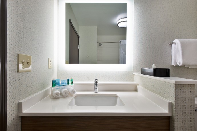 Imagen de la habitación del Hotel Holiday Inn Express and Suites Uniontown, An Ihg. Foto 14