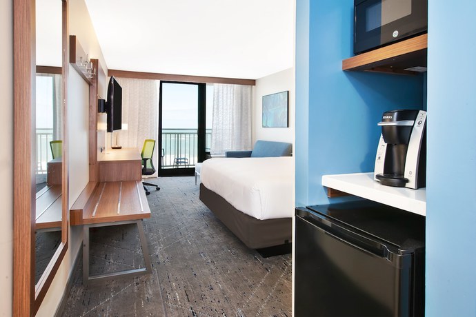 Imagen de la habitación del Hotel Holiday Inn Express and Suites Va Beach Oceanfront, An Ihg. Foto 13