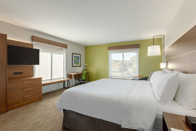 Imagen de la habitación del Hotel Holiday Inn Express and Suites Vestal, an IHG. Foto 8