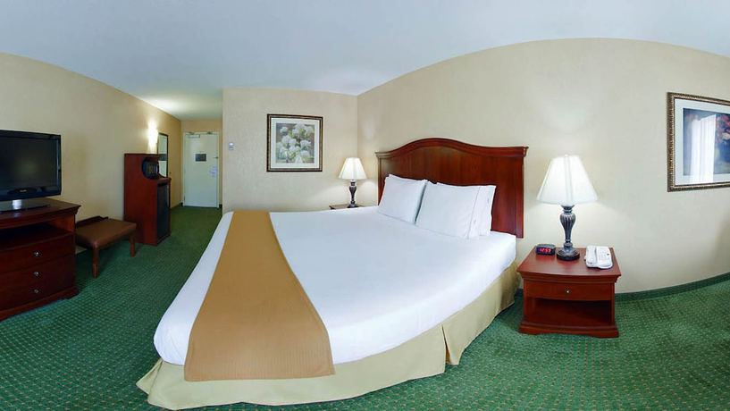 Imagen de la habitación del Hotel Holiday Inn Express and Suites Vestal, an IHG. Foto 17