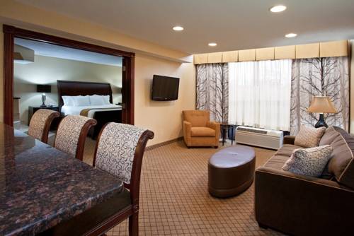 Imagen de la habitación del Hotel Holiday Inn Express and Suites Wadsworth, An Ihg. Foto 3