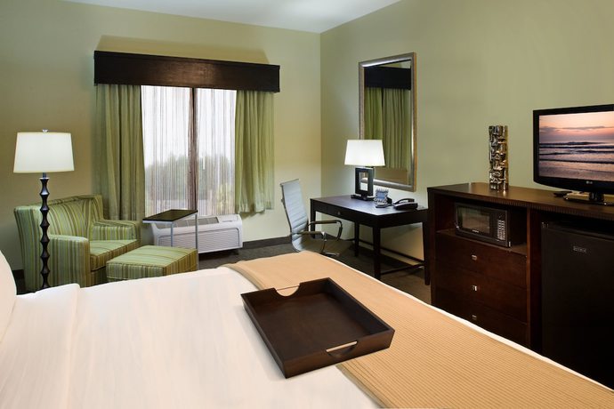 Imagen de la habitación del Hotel Holiday Inn Express and Suites Waycross, an IHG. Foto 8