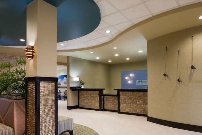 Imagen de los interiores del Hotel Holiday Inn Express and Suites Waycross, an IHG. Foto 17