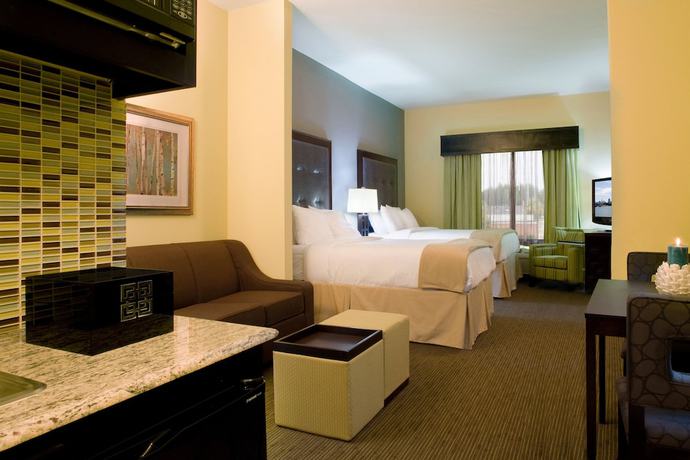 Imagen de la habitación del Hotel Holiday Inn Express and Suites Waycross, an IHG. Foto 11