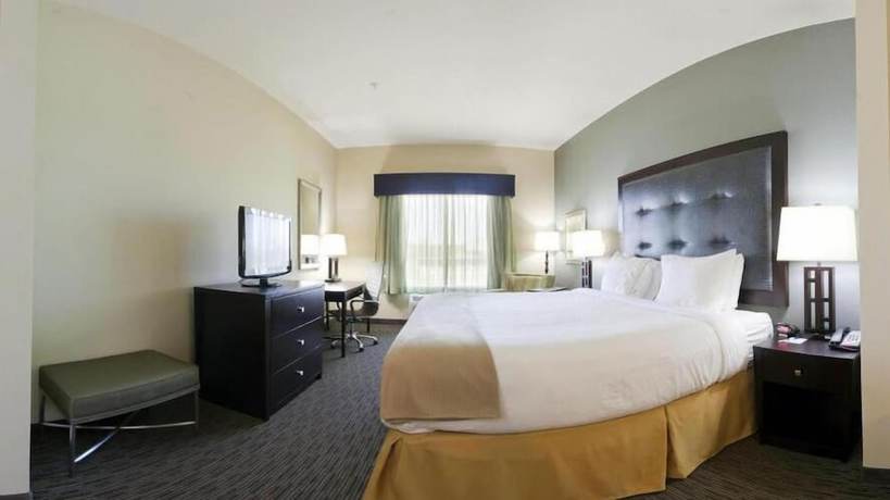 Imagen de la habitación del Hotel Holiday Inn Express and Suites Waycross, an IHG. Foto 13