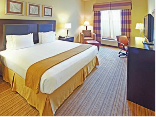 Imagen de la habitación del Hotel Holiday Inn Express and Suites West, An Ihg. Foto 8