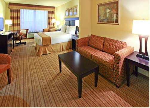 Imagen de la habitación del Hotel Holiday Inn Express and Suites West, An Ihg. Foto 10
