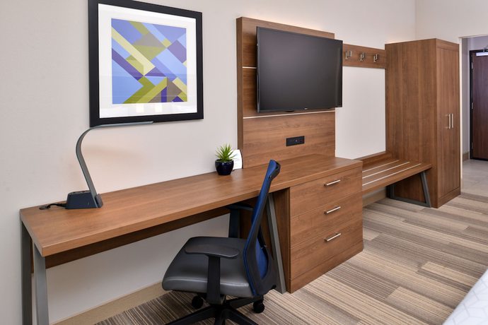 Imagen de la habitación del Hotel Holiday Inn Express and Suites West Melbourne, an IHG. Foto 3